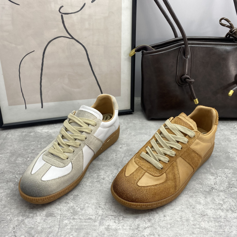 真皮平底小白鞋爆款百搭休闲鞋