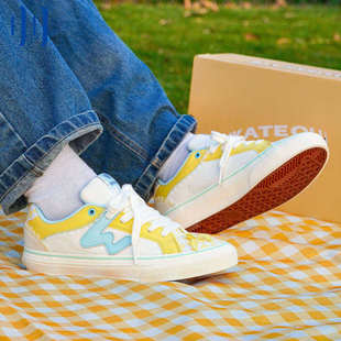 顽刻ollieskate芒果沙冰春季 校园风W系列帆布拼接男女国潮滑板鞋