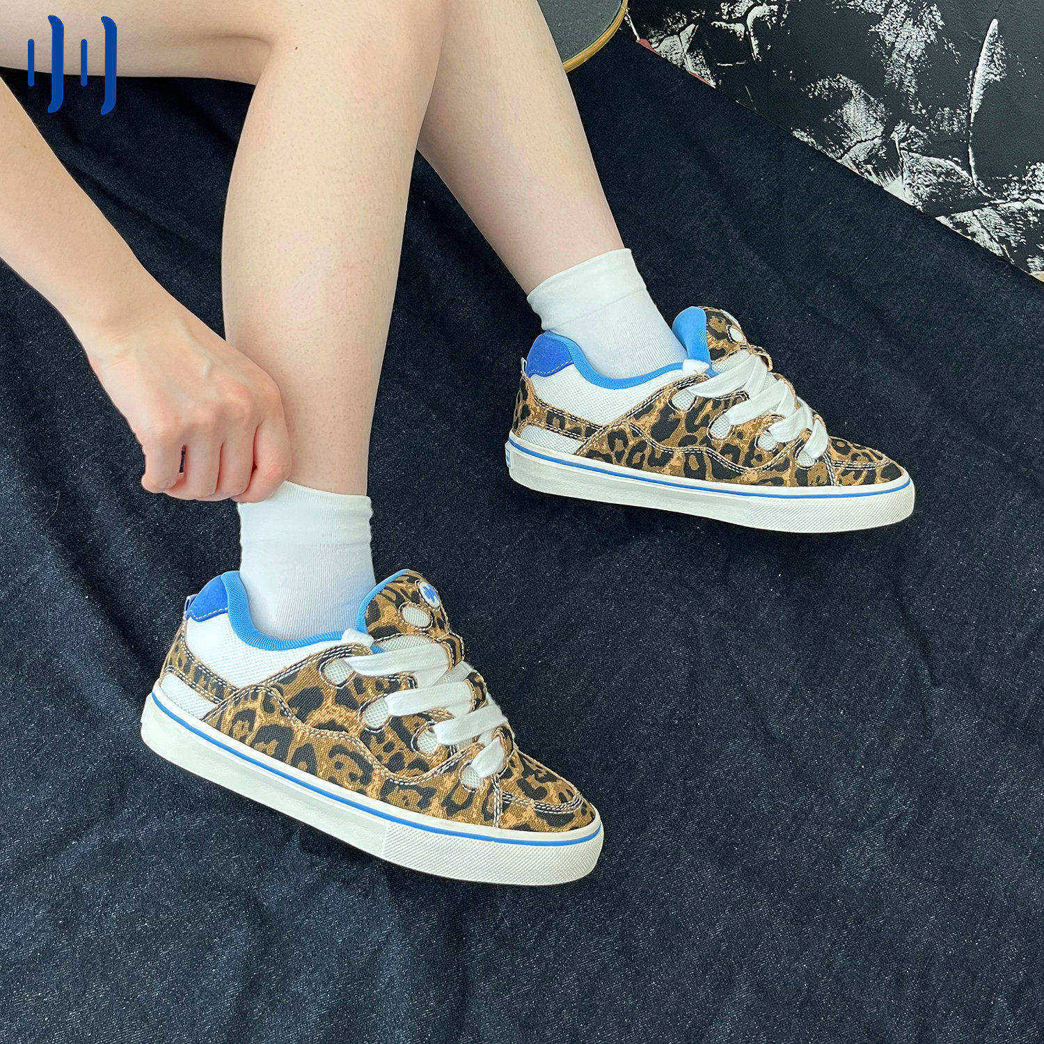 顽刻ollieskate面包鞋豹纹印花BAKE复古休闲低帮男女国潮滑板鞋