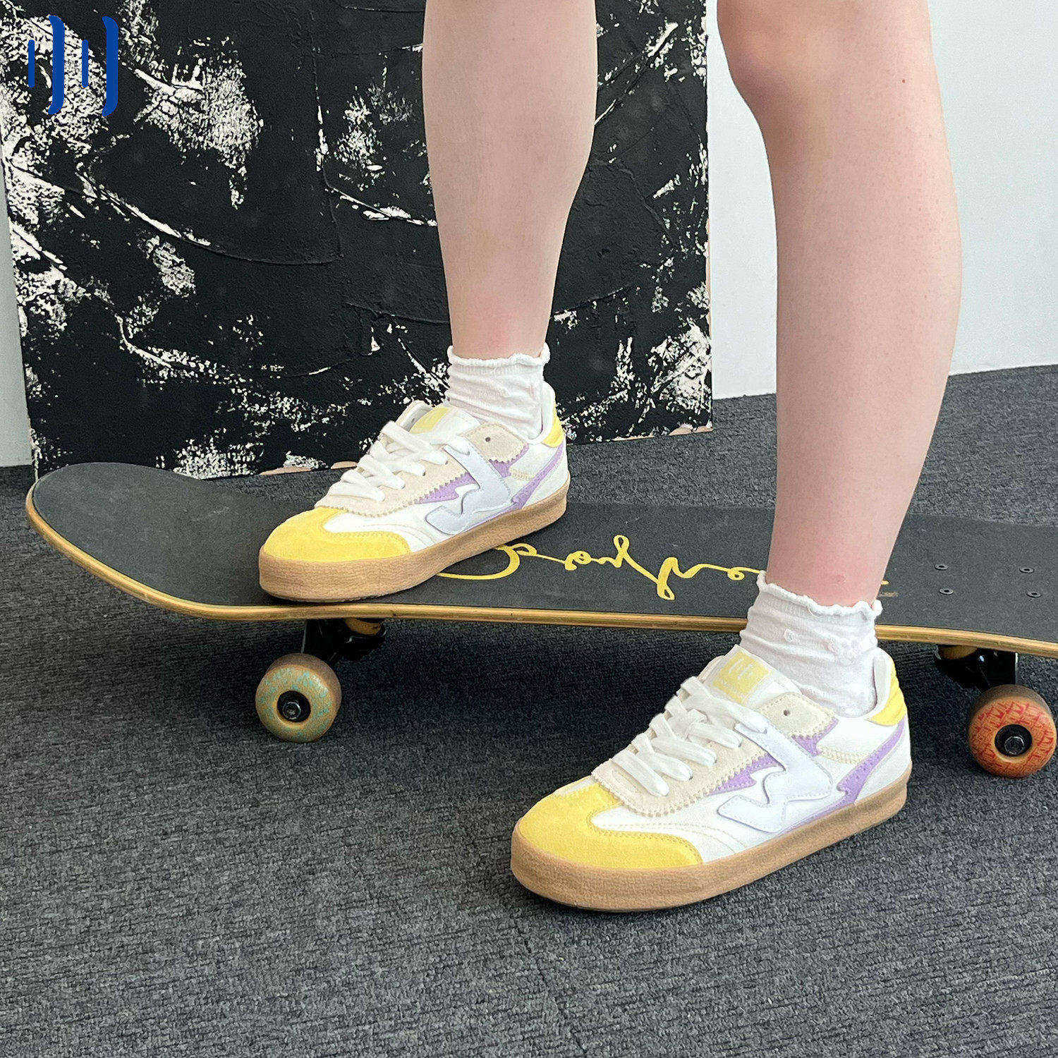 顽刻ollieskate白黄紫拼色翻毛皮生胶底W系列男女国潮德训滑板鞋,流行男鞋,休闲板鞋,淘宝优惠券,粉丝福利购,淘宝优惠卷
