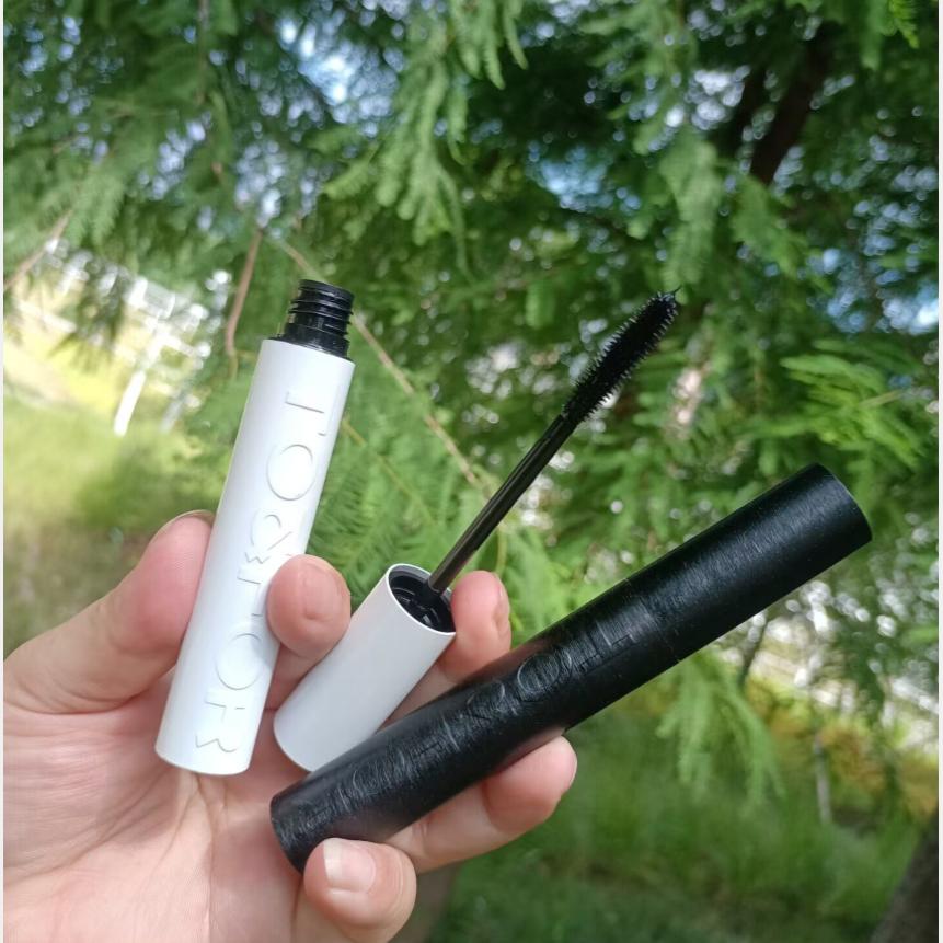 TOFOR浓密大眼睫毛膏自然纤长不