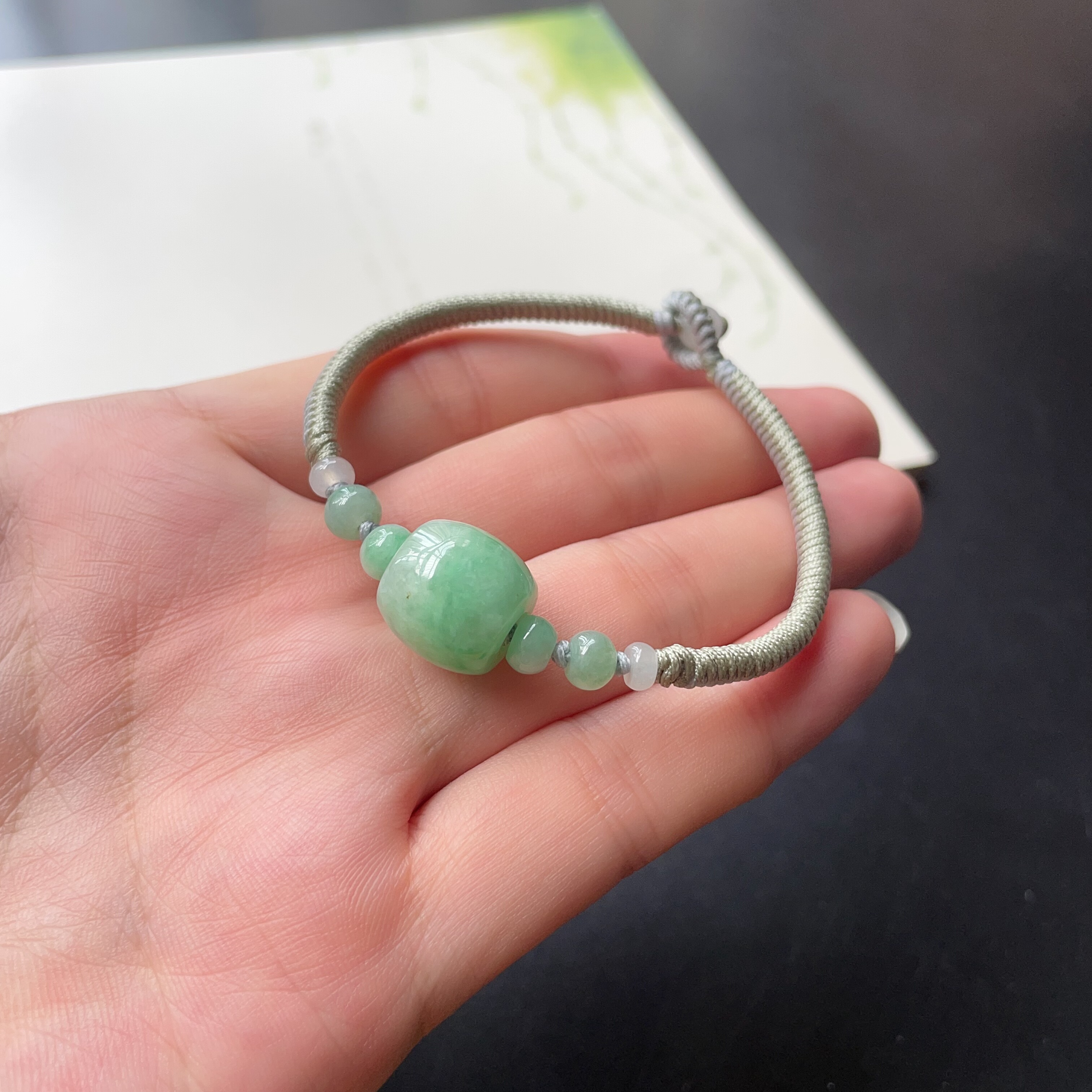 纯手工编织翡翠豆绿路路通转运手绳