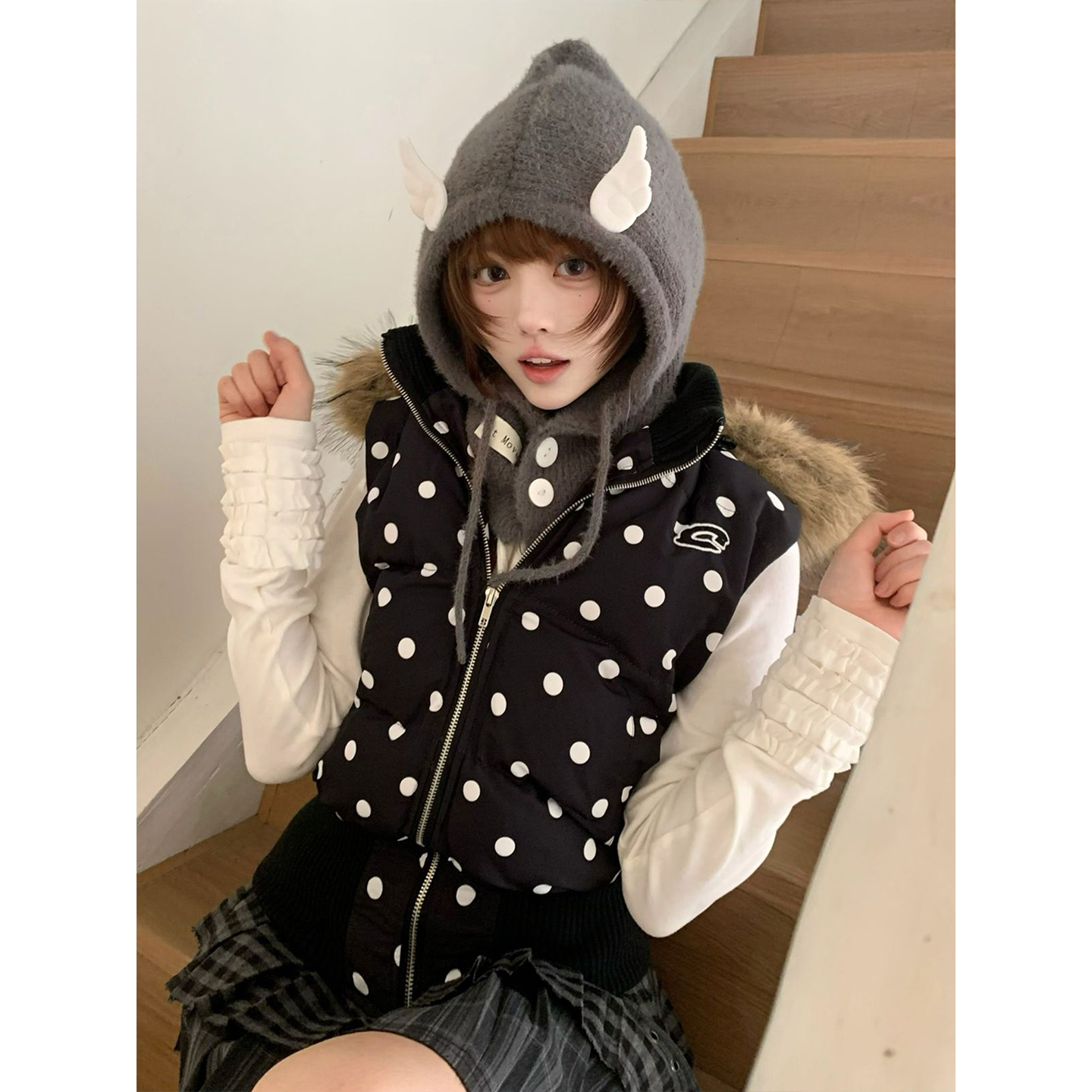 【赠运费险】波点马甲毛领外套