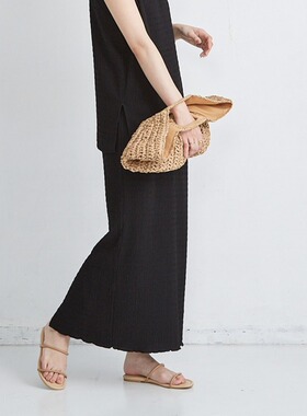 D422259 日本单 春夏款简约百搭黑色松紧腰半身裙