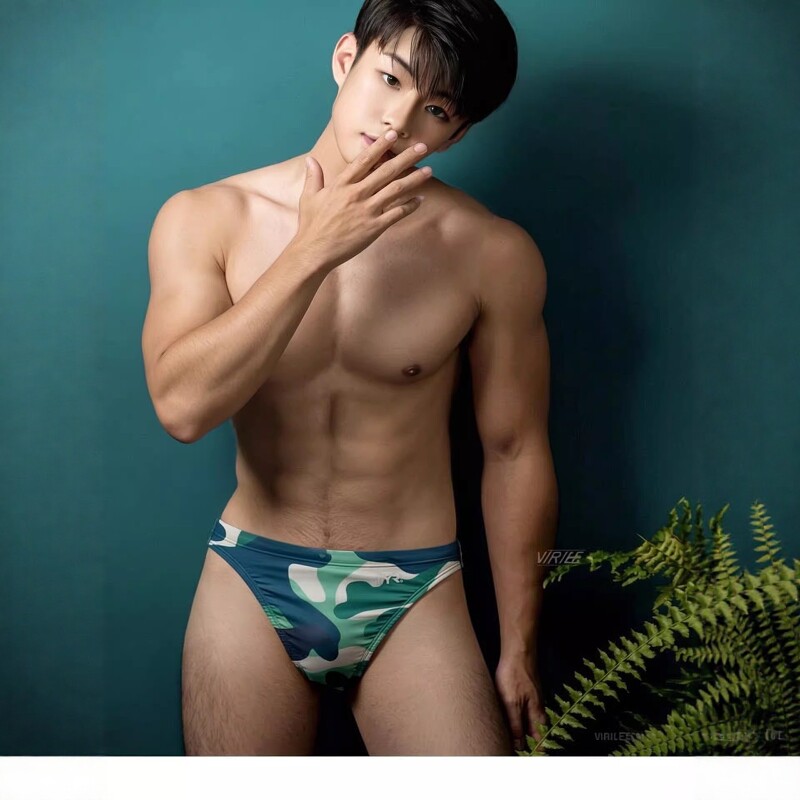 男士迷彩三角泳裤低腰性感训练游泳裤高弹性抗氯锦纶材质