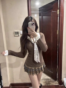 2026年秋冬新款咖色麻花假两件内搭外穿软糯保暖显瘦修身气质上衣