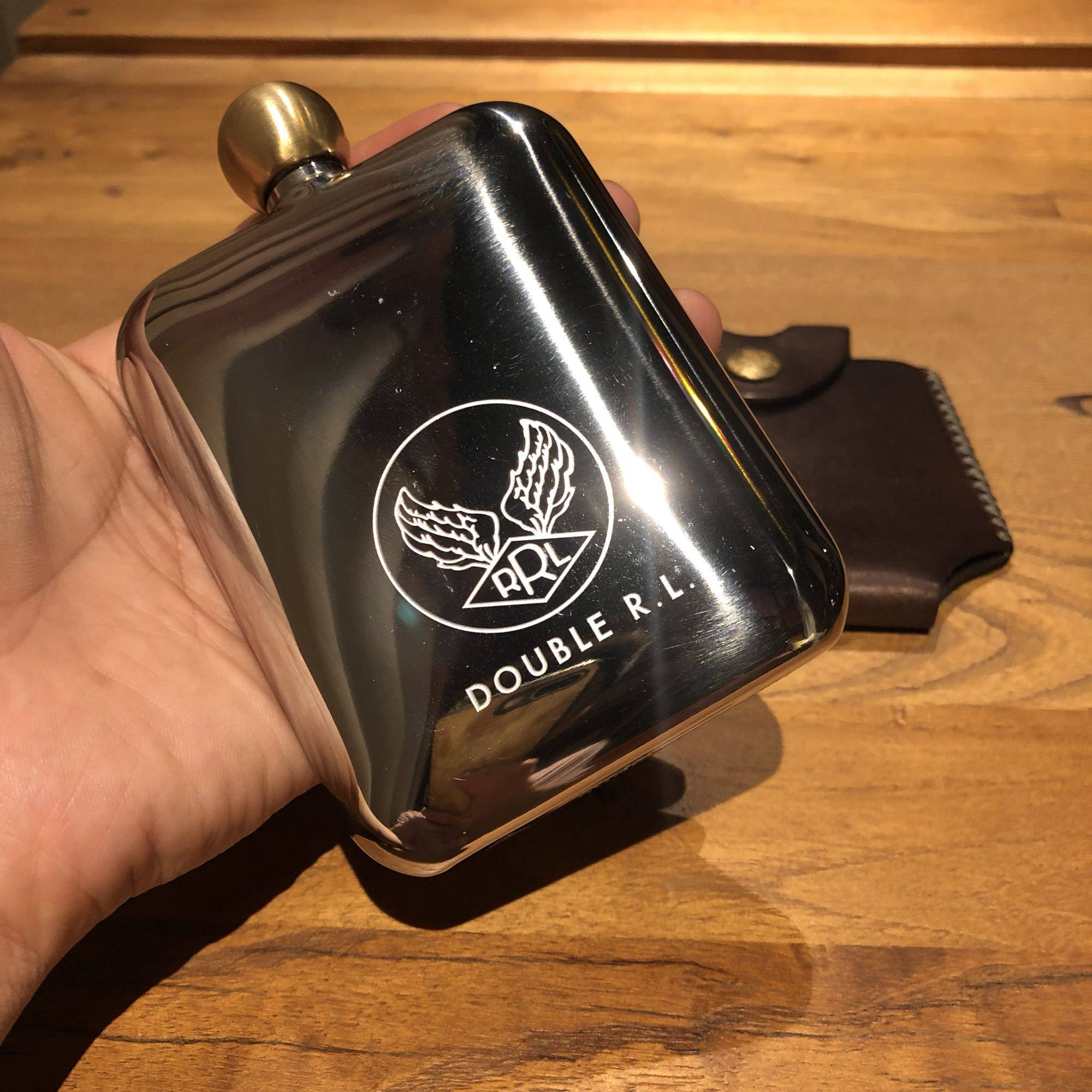 RRL酒壶复古街头潮流美国正品带皮套258元在类目 餐饮具, 酒壶/酒杯/酒具, 家用酒壶中 - 来自Buy2taobao.com提供专业的淘宝代购服务