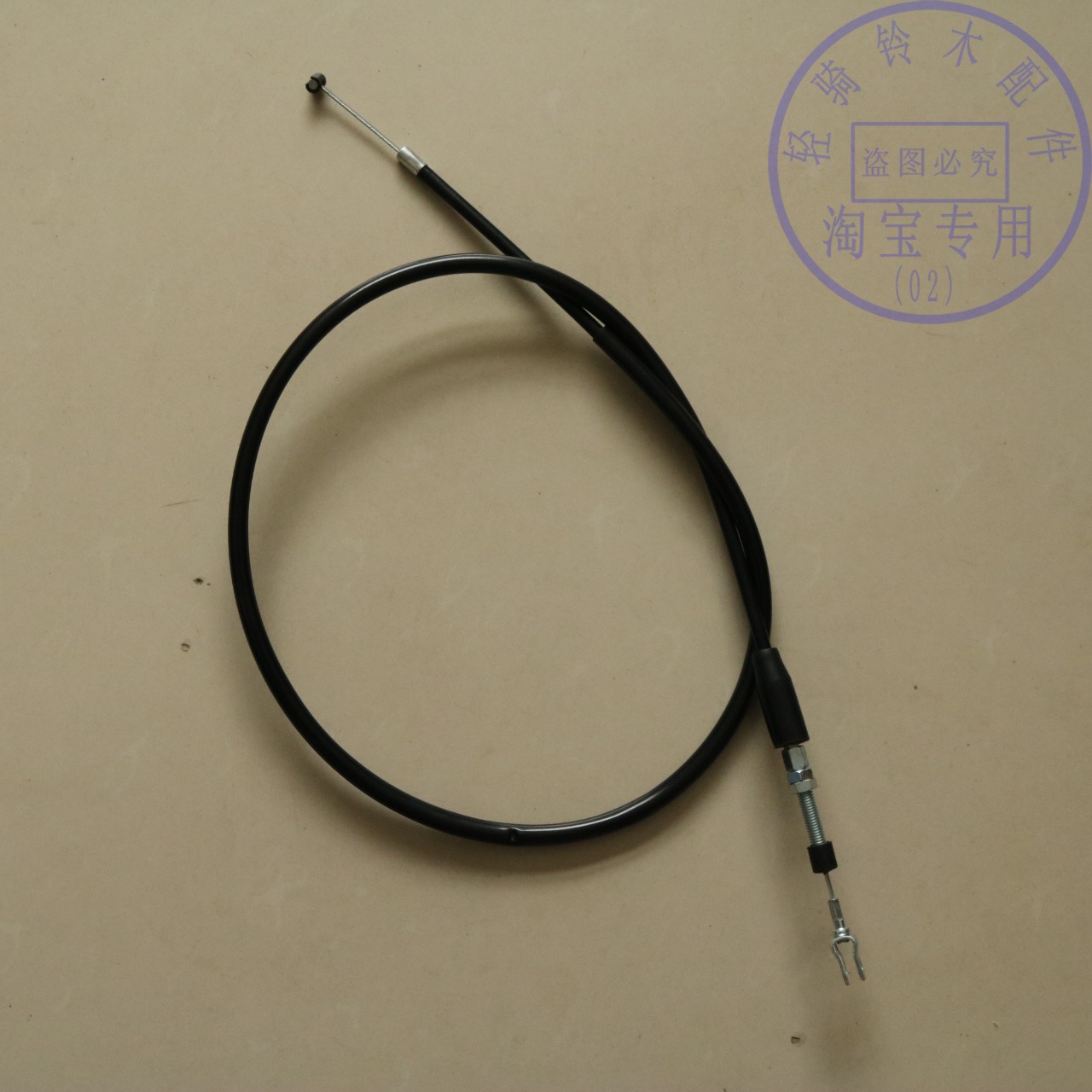 离合拉线轻骑铃木摩托车