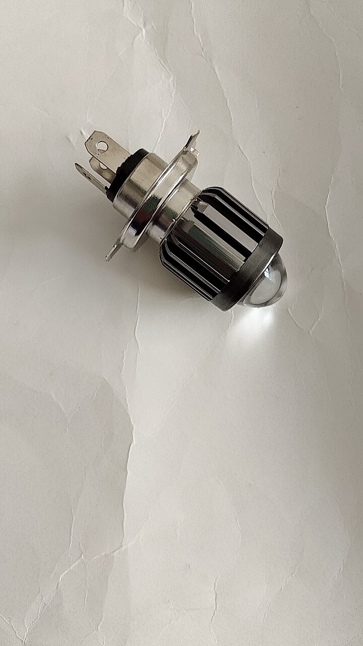 双爪LED前大灯泡12V-85V通用款