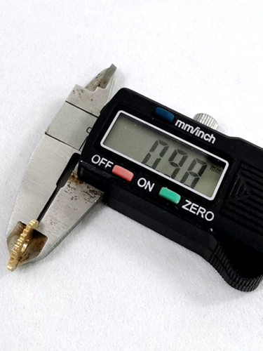 丽音 Беззвучная латунная музыкальная шкатулка с шестернями с аксессуарами