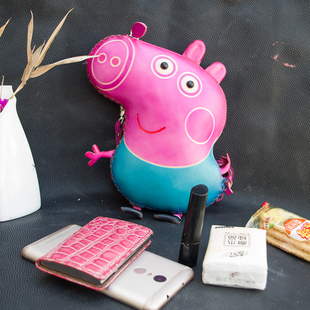 抖音网红小猪佩琦乔治真皮单肩斜挎包女卡通可爱牛皮手工儿童背包