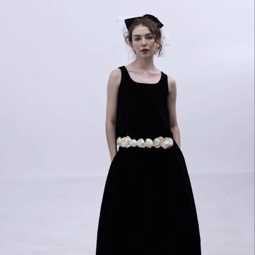 现货顺丰 LOG E 32早秋25ss新款丝绒背心坎肩花朵边设计复古背心