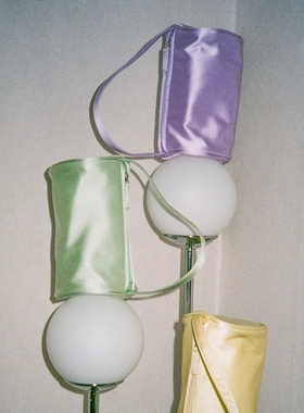 现货 hai英国小众设计师品牌手工圆筒包真丝绸缎系列手提包