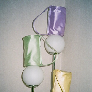 hai英国小众设计师品牌手工圆筒包真丝绸缎系列手提包 现货