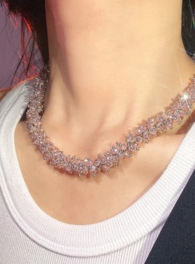 炫彩光施家粉水晶璀璨锁骨项链女