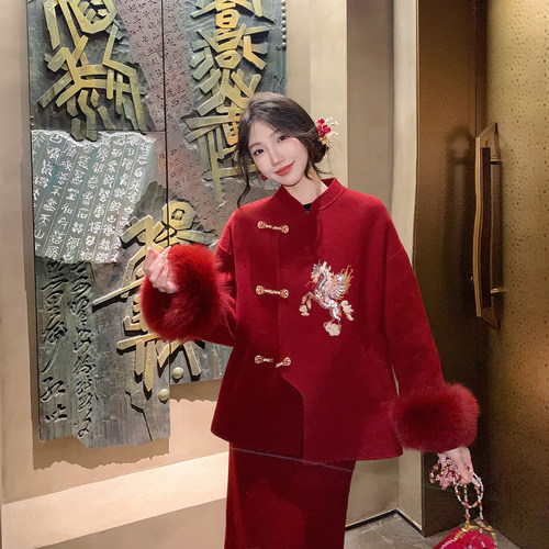 果果家 现货秒发/红色新中式国风两件套女冬新款毛呢外套半裙套装