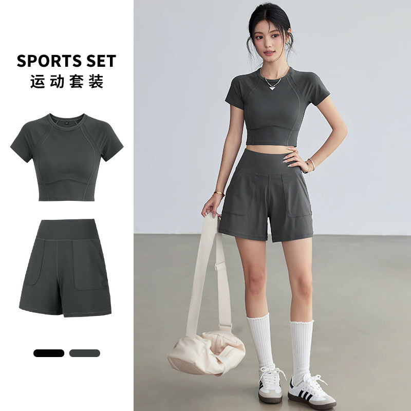速干裸感瑜伽服短袖短裤显瘦速干普拉提跑步运动上衣夏季健身套装
