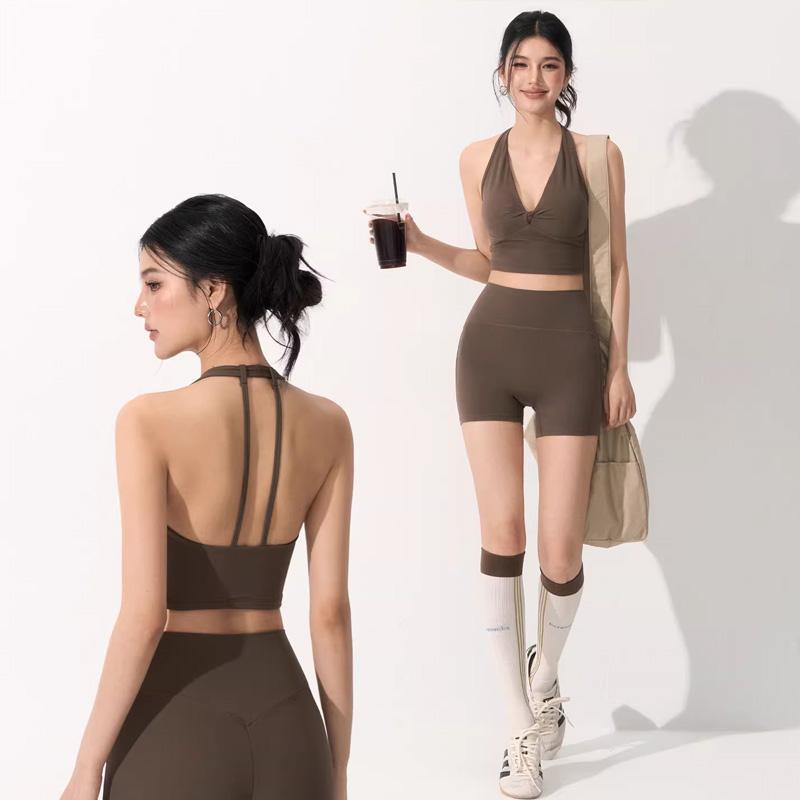 运动三分裤女蜜桃提臀高腰收腹紧身跑步普拉提训练瑜伽服健身短裤