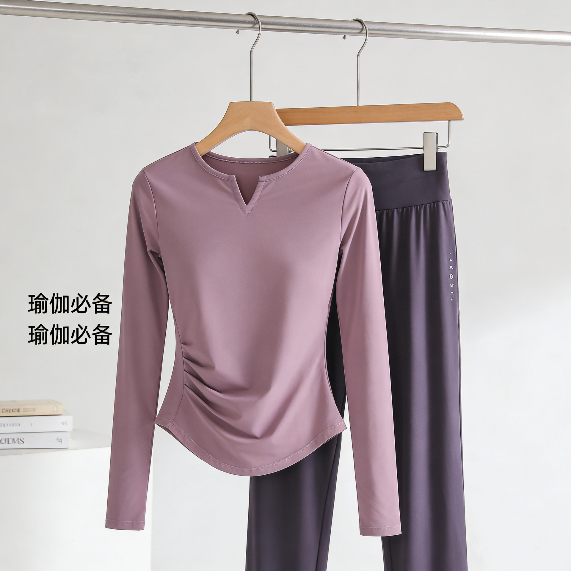 瑜伽服女2026新款春秋大码感长袖跑步运动上衣速干宽松健身服