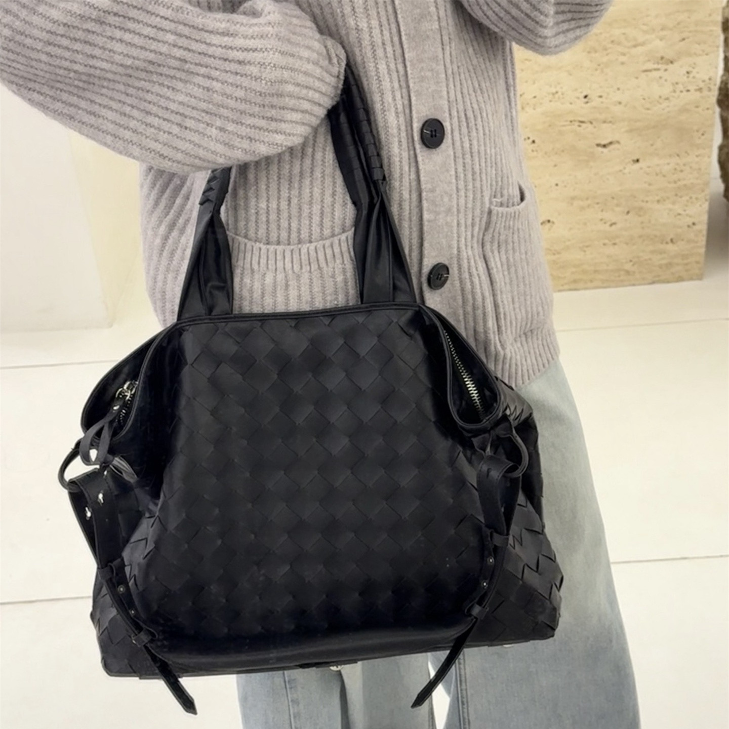 软皮编织包女大容量通勤肩腋下包