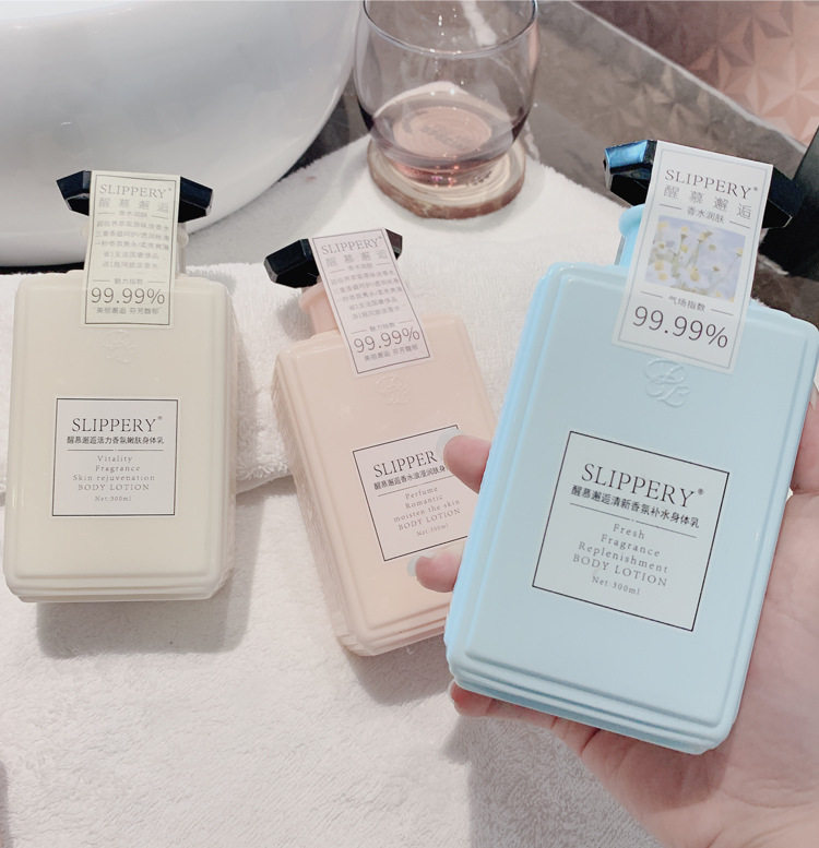 醒慕身体乳女香味持久留香滋润保湿补水香体清爽不油腻鸡皮肤护理