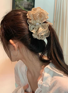 韩系甜美宫廷蕾丝花边香蕉夹