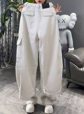大码加绒加厚弯刀牛仔裤女秋冬季白色工装裤子胖mm显瘦直筒阔腿裤