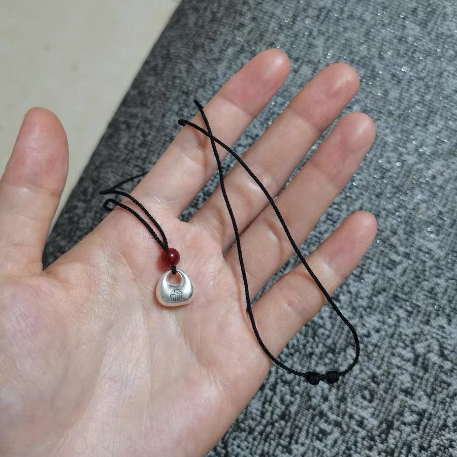 银坨坨！999足银实心平安银吊坠挂坠黑绳经典古风项链手作玛瑙