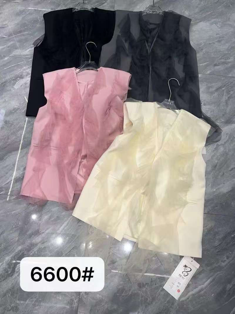 网纱拼接马甲外套女2025早春新款V领开衫中长款无袖上衣欧洲站潮