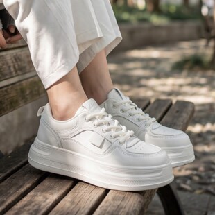 回力小白鞋低帮学生系带厚底减震增高鞋轻便防滑松糕女鞋休闲板鞋
