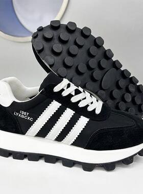 男鞋秋冬新款三道杠潮流时尚透气百搭轻便舒适软底运动休闲华夫鞋