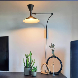 北欧壁灯客厅简约现代主卧室床头摇臂灯书房可调旋转喇叭装饰壁灯