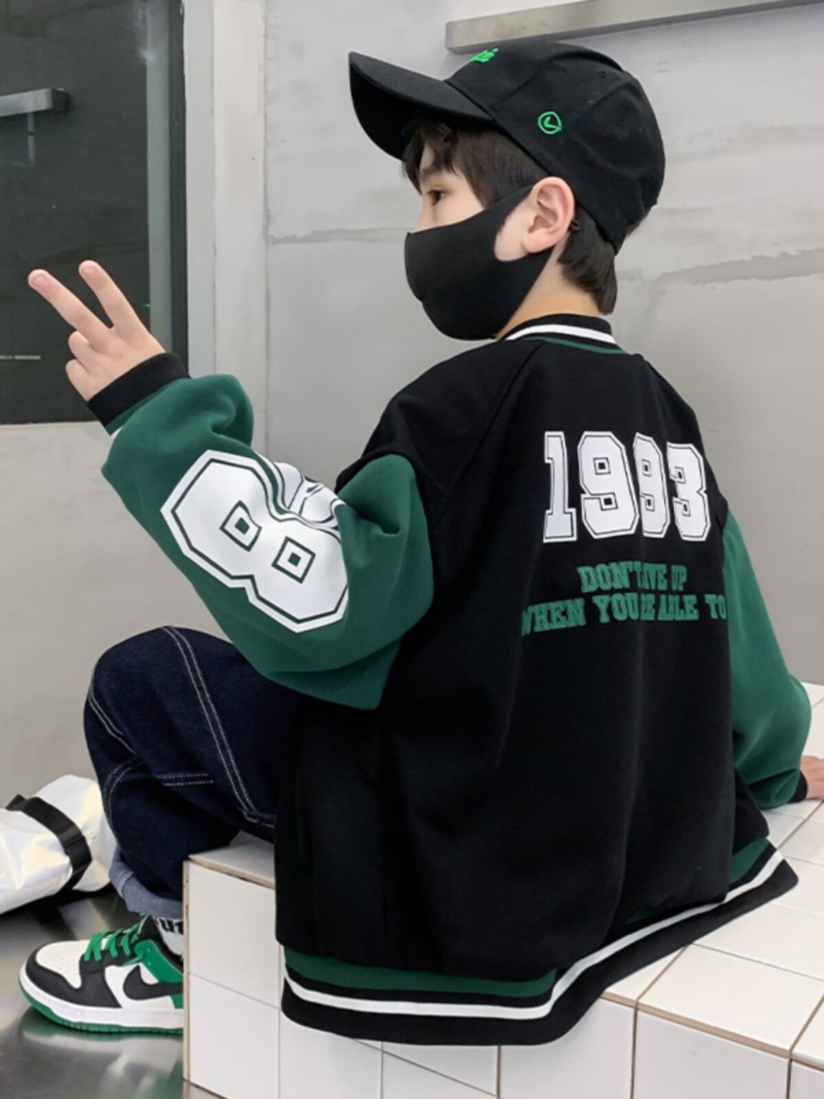 소년 야구 유니폼 가을 겨울 재킷 2024 새로운 재킷 어린이 봄 가을 중형 및 대형 아동 의류 캐주얼 패딩 탑