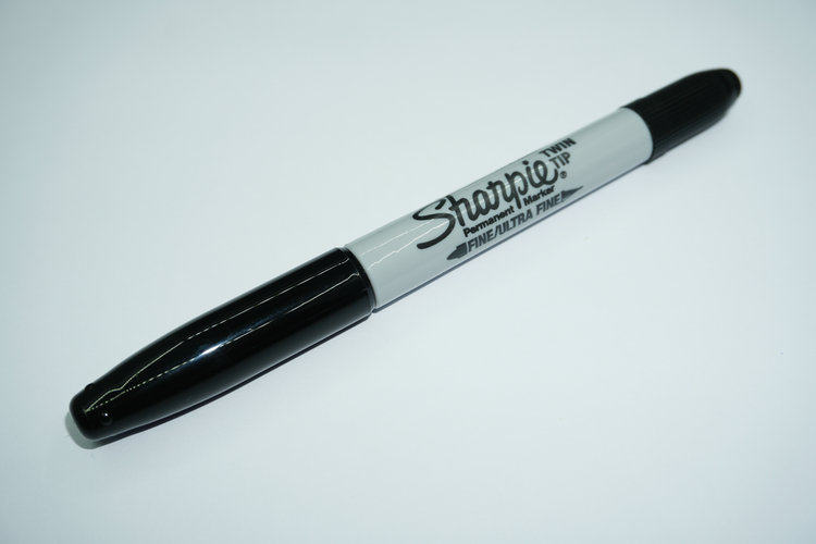 现货Sharpie Twin Tip Black Permanent Marker 32201记号笔 1-