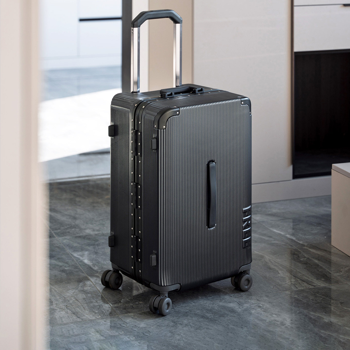 袋鼠行李箱男生可上飞机20寸登机男士商务拉杆密码旅行箱子铝框22