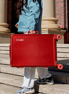 袋鼠订婚红色行李箱结婚陪嫁女24寸pc材质超轻大容量红喜手提皮箱