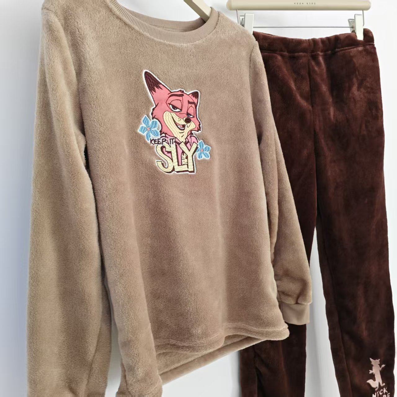 纯原日单联名立体刺绣迪士尼尼克狐婴儿绒级面料成人居家休闲套装,童装/婴儿装/亲子装,套装,淘宝优惠券,粉丝福利购,淘宝优惠卷