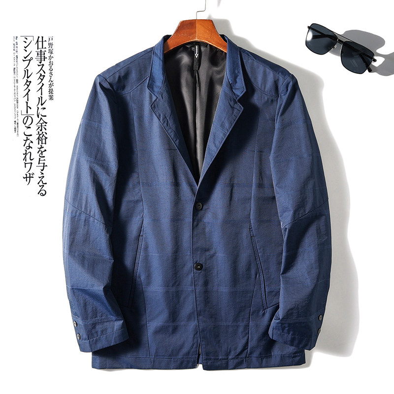 春季休闲西服商务通勤