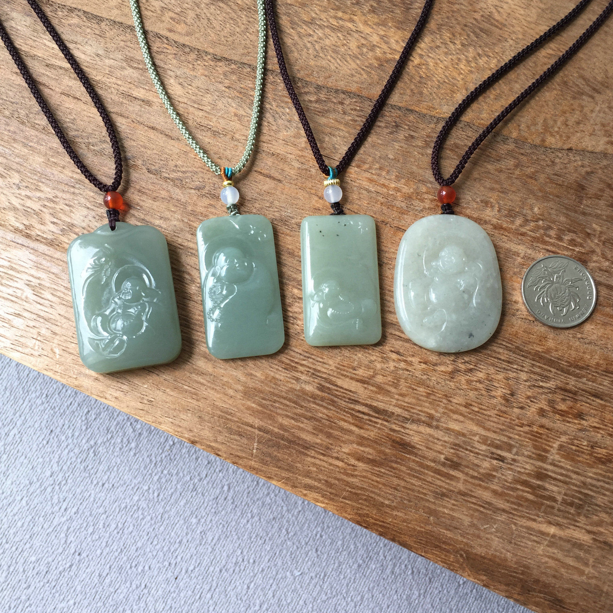 天然正品新疆和田玉弥勒佛吊坠女