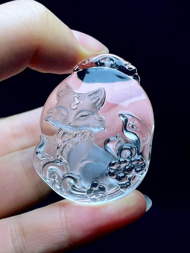 天然白水晶九尾狐吊坠，雕工精致，狐仙儿，规格：45×34×12mm