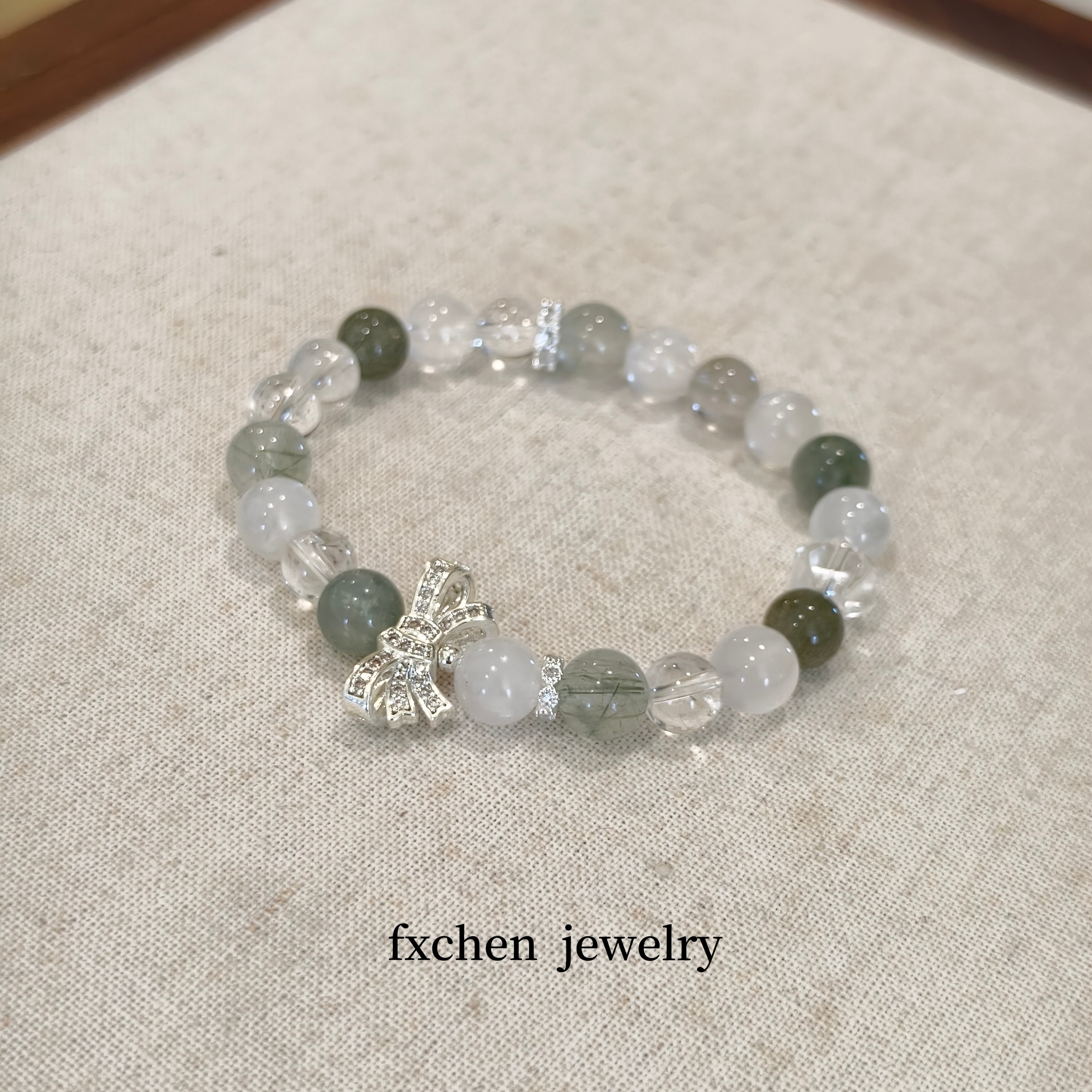 天然水晶绿发晶白幽灵手链女小众高级感白幽灵白水晶手串蝴蝶结