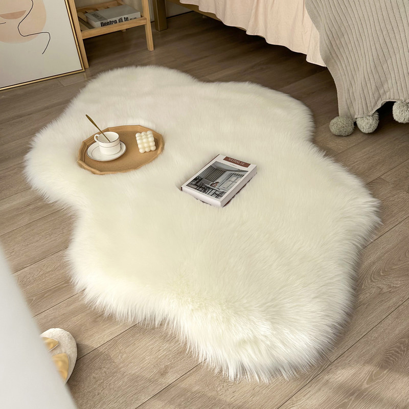 长毛绒白色云朵地毯卧室镜前地垫床边尾小毯飘窗垫衣帽间女孩圆形