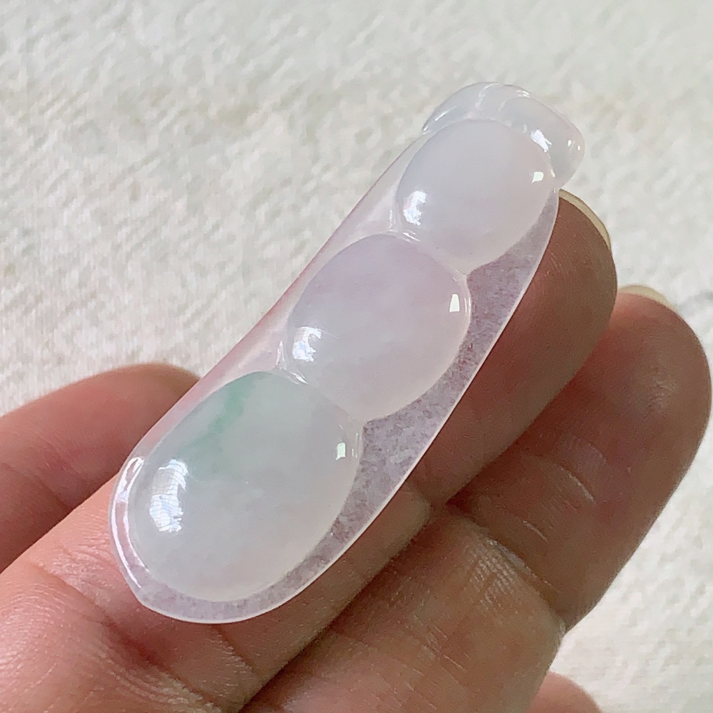翠都翡翠A货飘花四季豆吊坠