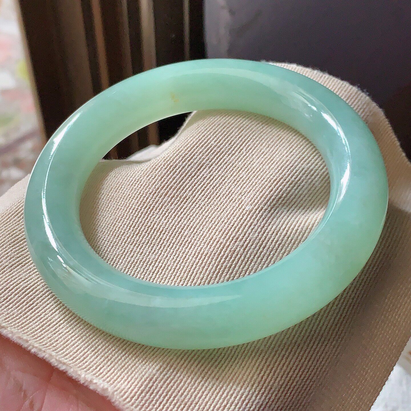 翠都翡翠A货缅甸翡翠手镯送证书