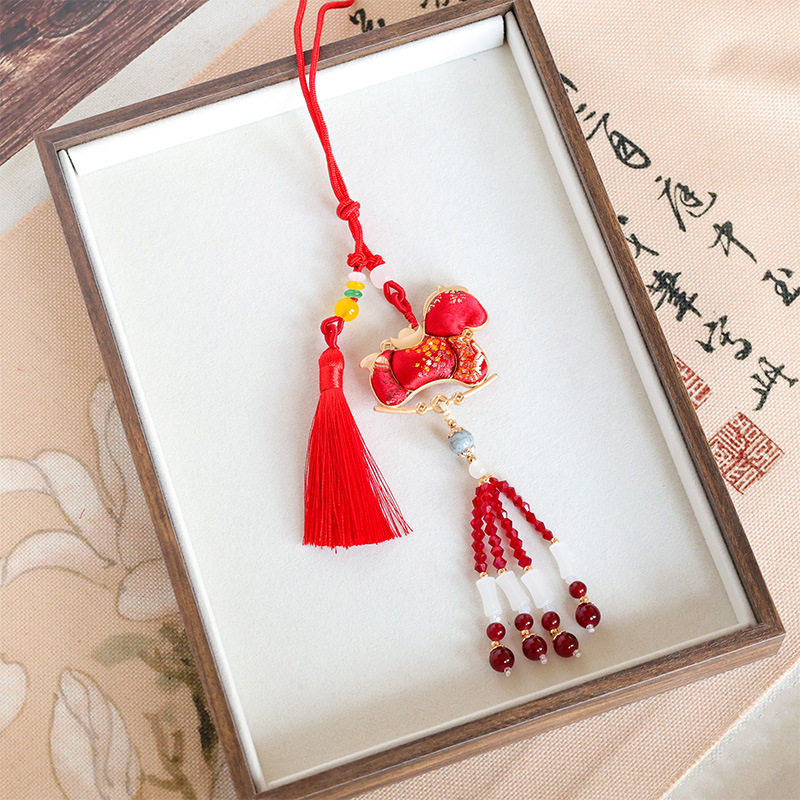 新中式非遗宋锦小马挂件红色喜庆迎新年马年吊坠马上暴富挂饰品,饰品/流行首饰/时尚饰品新,压襟挂件,淘宝优惠券,粉丝福利购,淘宝优惠卷