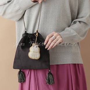 COTTAGE {Les 日本 bonheurs} 印度制手工刺绣挂件钥匙扣 petits