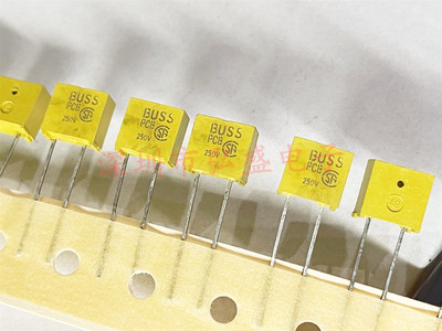 BK/PCB-3-R 3A 250V Buss PCB 印刷电路板用保险丝 TR/PCB-3-R