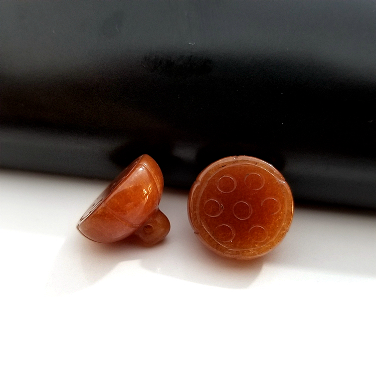 手工雕刻天然金丝碧玉石旗袍纽扣