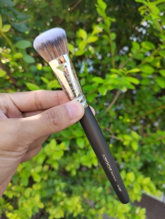 艾诺琪化妆刷新大师系列m227纤维毛坡型腮红刷拍拍刷微瑕疵款