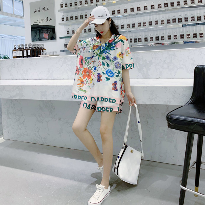 欧洲站夏季女装2021新款网红气质时尚印花短裤套装阔腿洋气两件套